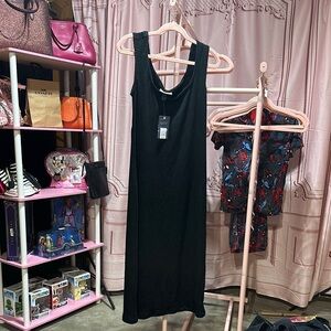 Universal Thread Black Sleeveless Sheath Dress